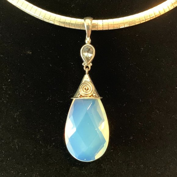 Iridescent Opalite, topaz and Sterling Pendant - Picture 2 of 5